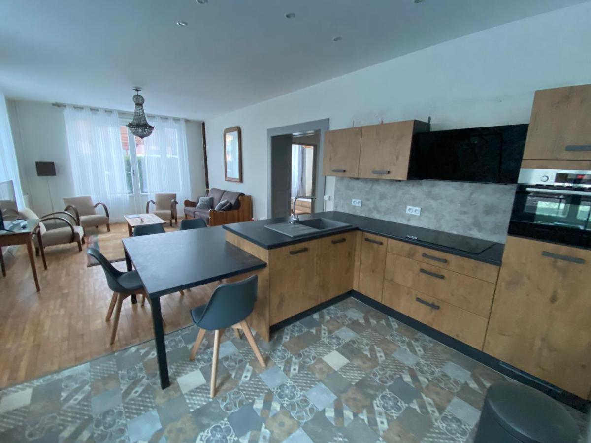 Résidence Les 4 Flocons à 100m Et Centre Avec Sauna Apartamento *