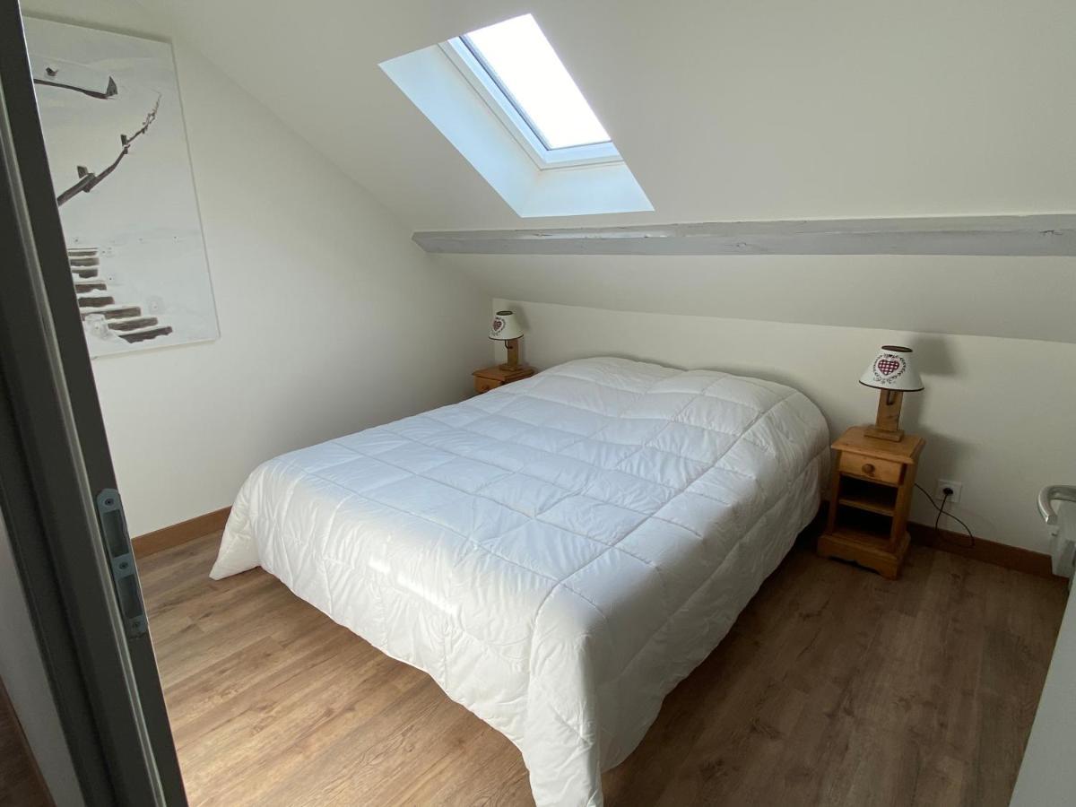 Les 4 Flocons, Avec Piscine Exterieure Chauffee A 100m Du Et Du Centre , Wifi, Parking, Sauna