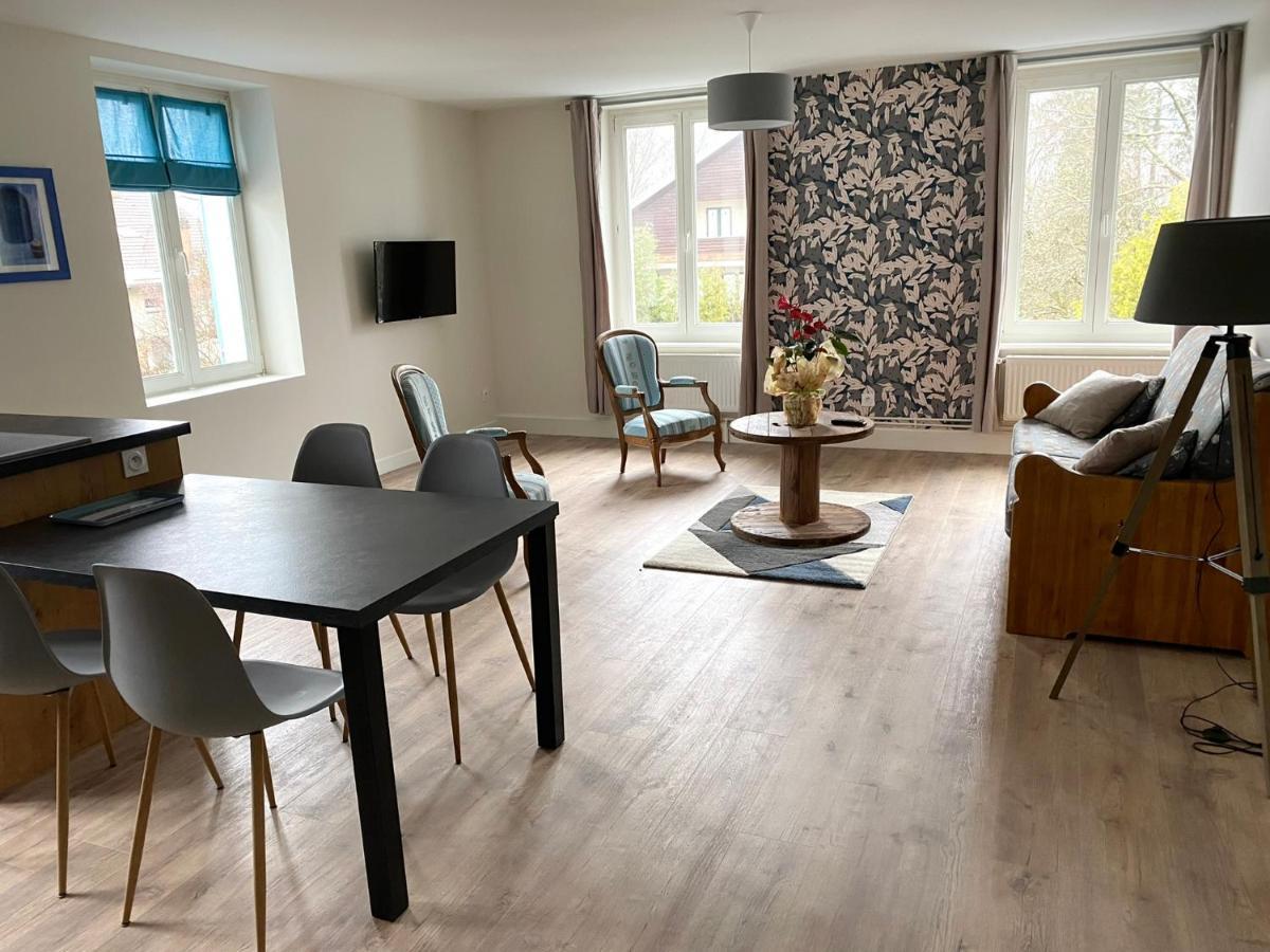 Les 4 Flocons, Avec Piscine Exterieure Chauffee A 100m Du Et Du Centre , Wifi, Parking, Sauna Apartment Gérardmer