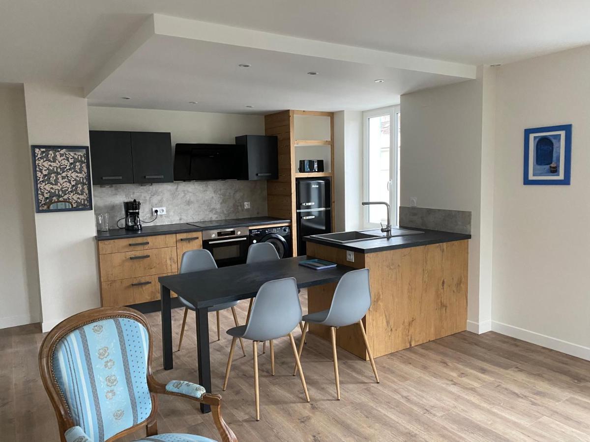 Les 4 Flocons, Avec Piscine Exterieure Chauffee A 100m Du Et Du Centre , Wifi, Parking, Sauna Apartment Gérardmer